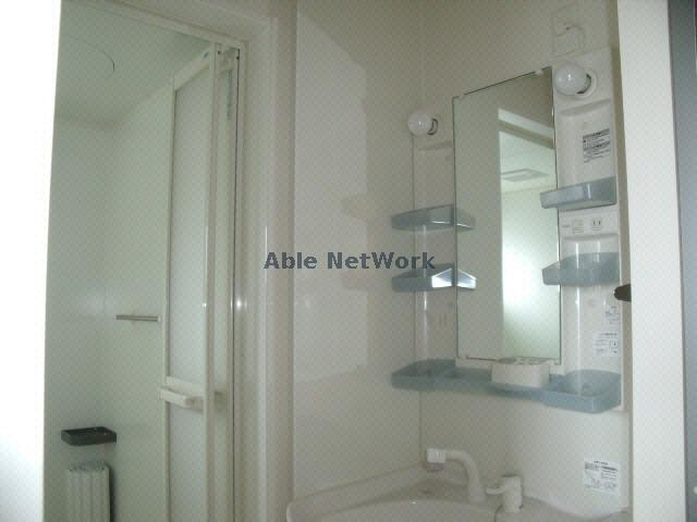 洗面設備　※同型タイプです。