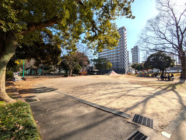 公園　葉場公園（公園）まで180m
