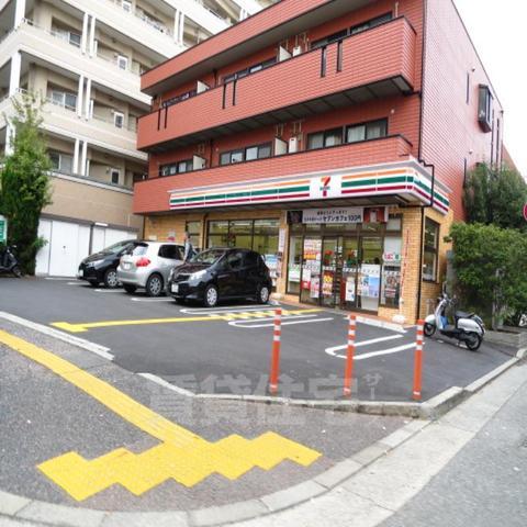 コンビニ　セブンイレブン　宝塚湯本町店（コンビニ）まで221m
