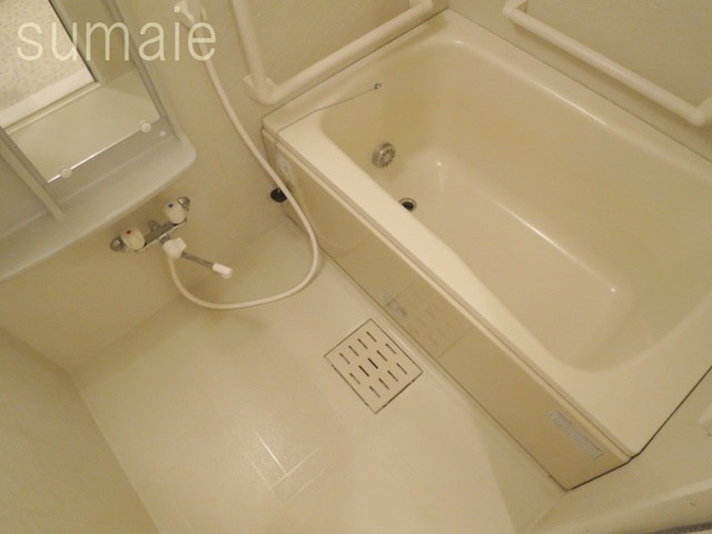 バス・シャワールーム　清潔感のあるバスルームで気持ち良く浸かれます♪