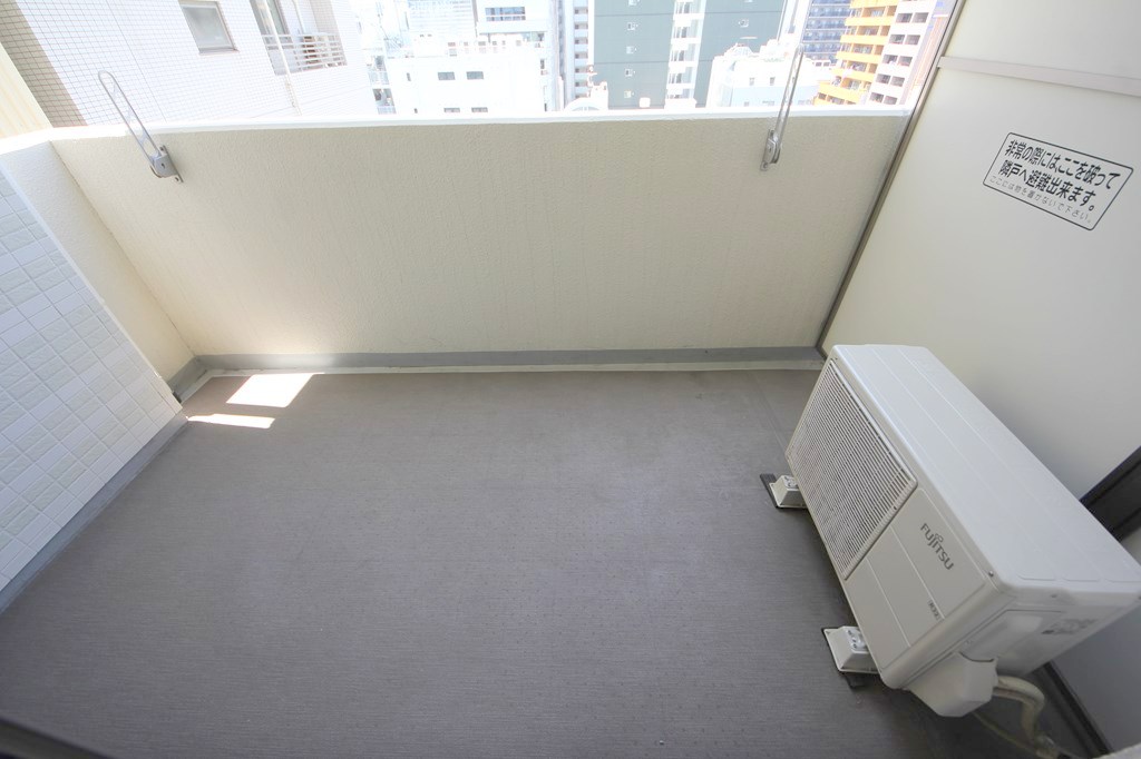 バルコニー　ラクラス長堀橋