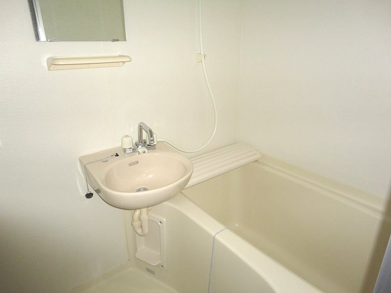 洗面設備　他部屋のイメージ写真です