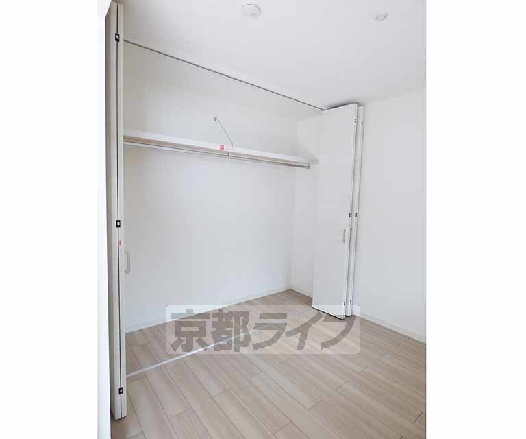 収納　ゆったりしたクローゼットです