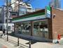 コンビニ　ファミリーマート 中津三丁目店（コンビニ）まで255m