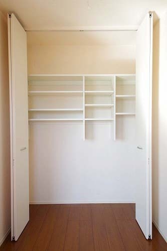 収納　類似室内