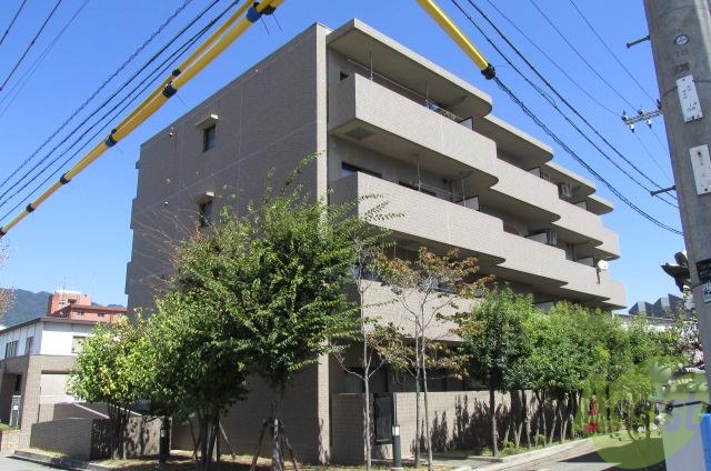 建物外観　灘区新在家南町「フロレセール南六甲」