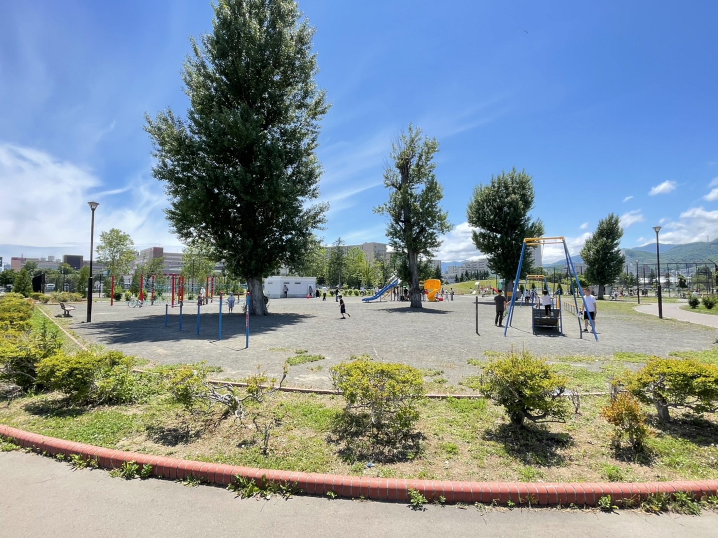 公園　発寒西公園（公園）まで916m