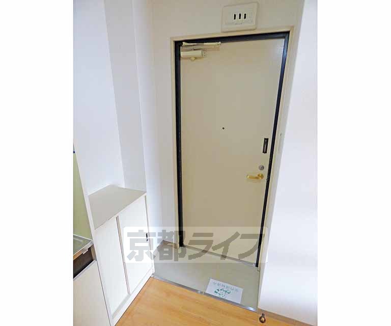 玄関　玄関です。