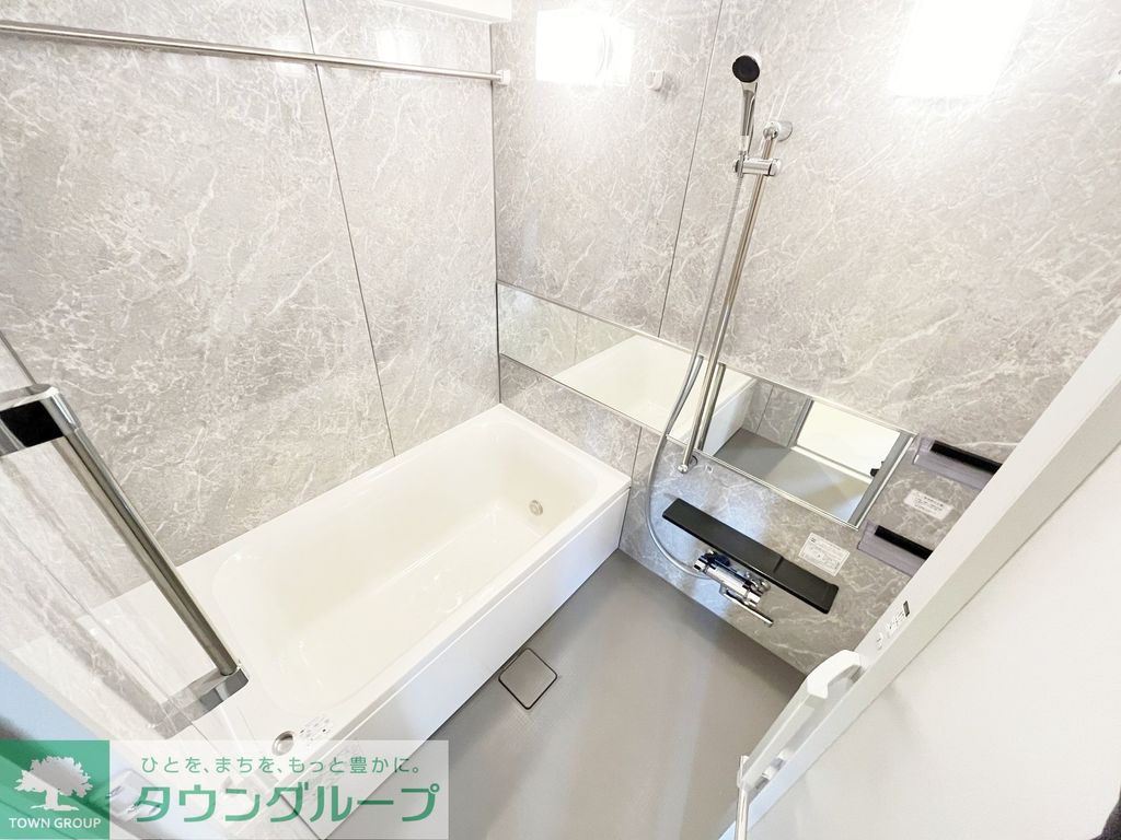 バス・シャワールーム　バス