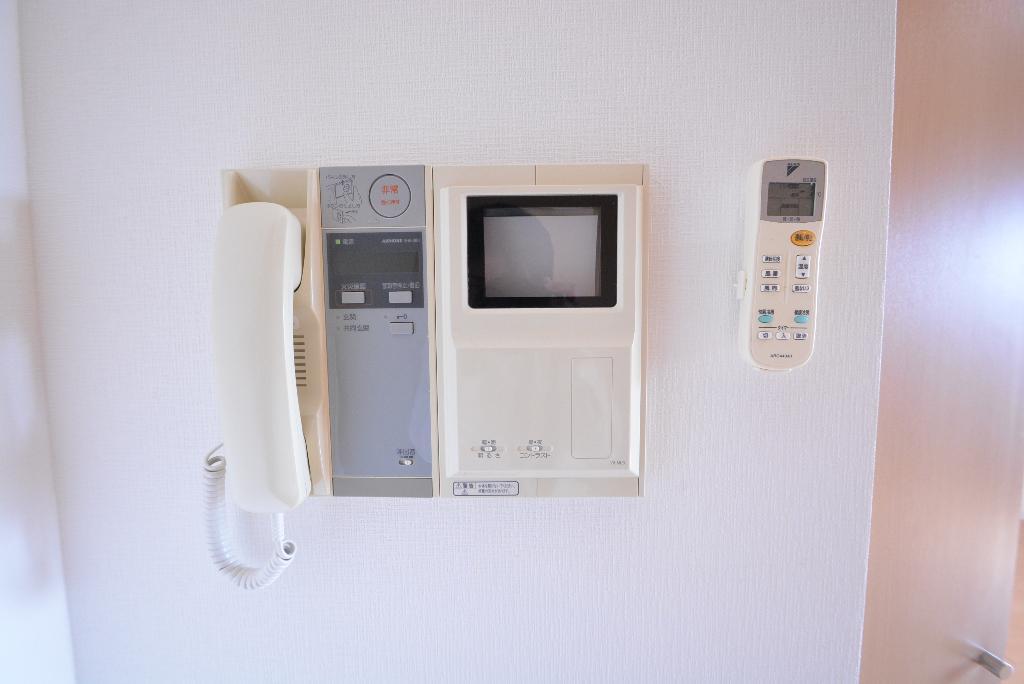 セキュリティ　カメラ付インターホン