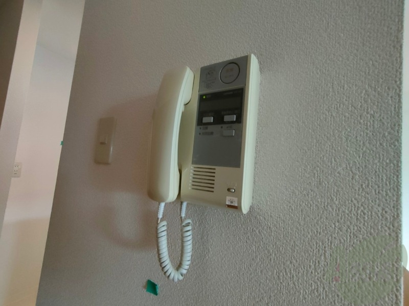 セキュリティ　インターホンは通話ができるので急な訪問があっても安心です