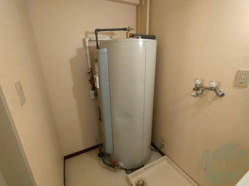 その他設備　電気温水器です。オール電化のお部屋になります。