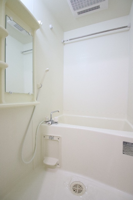 バス・シャワールーム　※別室の参考写真の為、現況優先です。