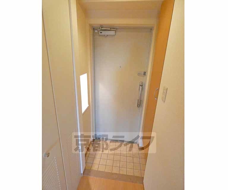 玄関　シューズボックス付きです。