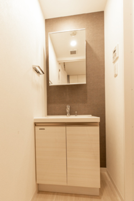 洗面設備　※写真は同タイプ住戸です。