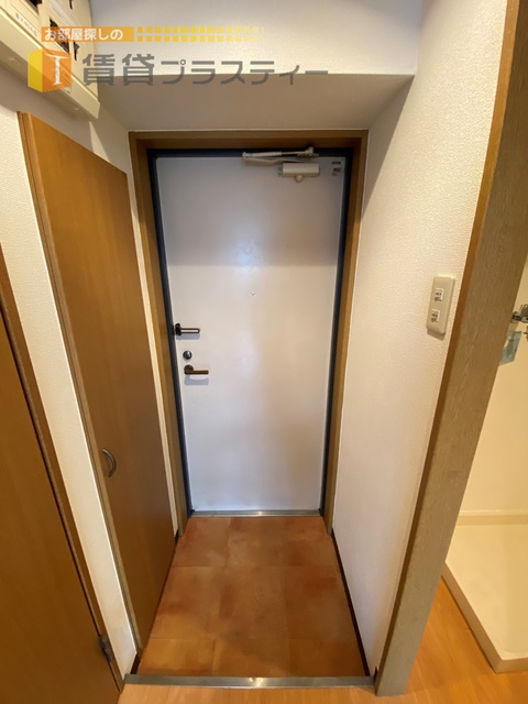 玄関　シューズボックス完備