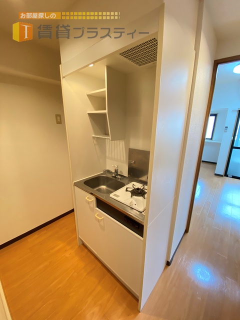 キッチン　一口コンロ完備