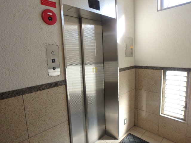 その他共有部分　エレベーター完備