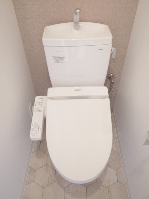 トイレ　【トイレ】※前回入居時　現況う優先します