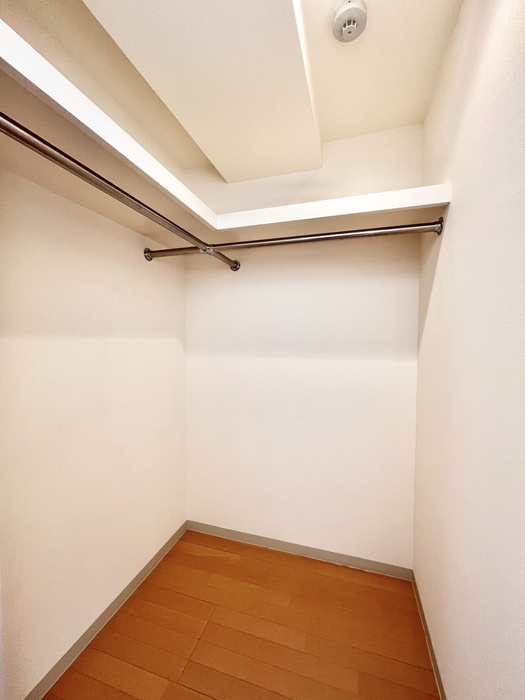 収納　※別部屋の参考写真です。