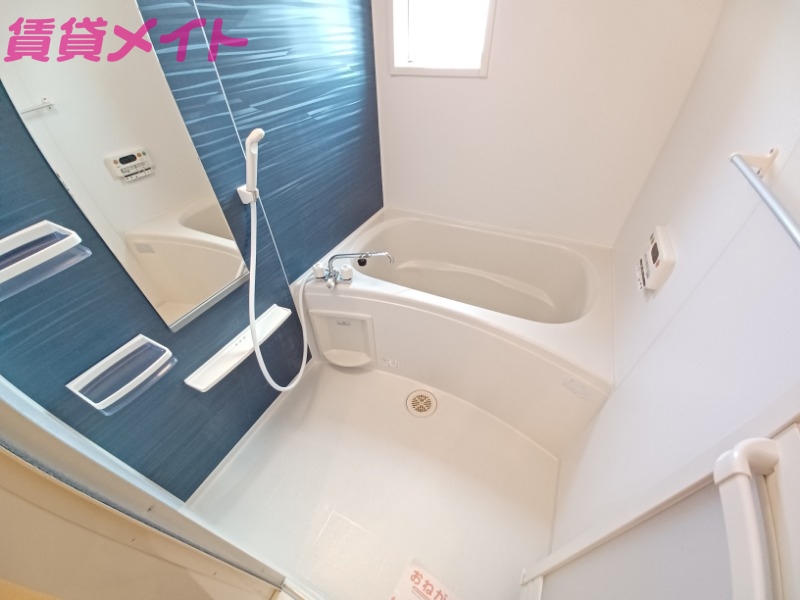 バス・シャワールーム　同型参考写真