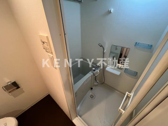 トイレ　コンパクトで使いやすいトイレです