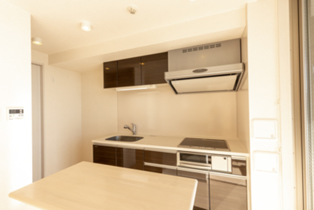 キッチン　※写真は同タイプ住戸です。