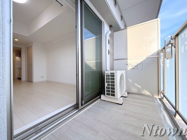 バルコニー　陽当たり良好なバルコニーです