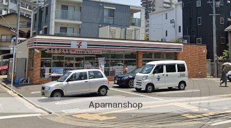 コンビニ　セブンイレブン（コンビニ）まで1025m