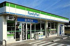 コンビニ　ファミリーマート 丸萬上井草店（コンビニ）まで498m