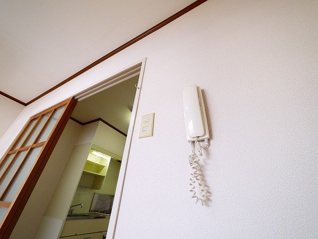 セキュリティ　インターホンが付いているお部屋です。