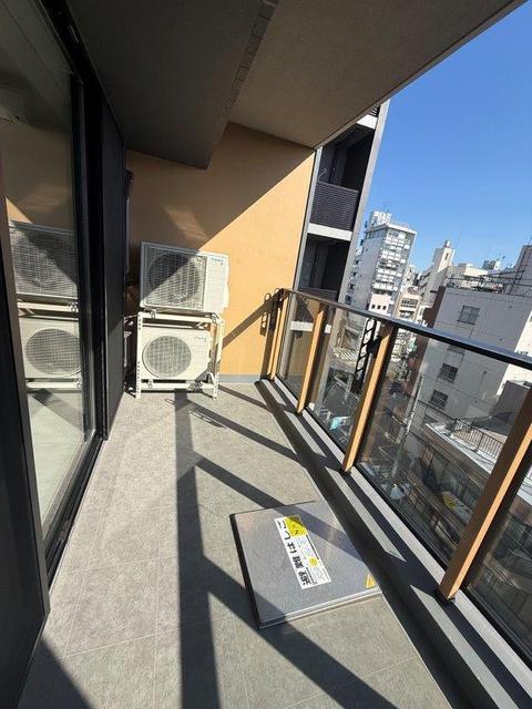 バルコニー　バルコニー