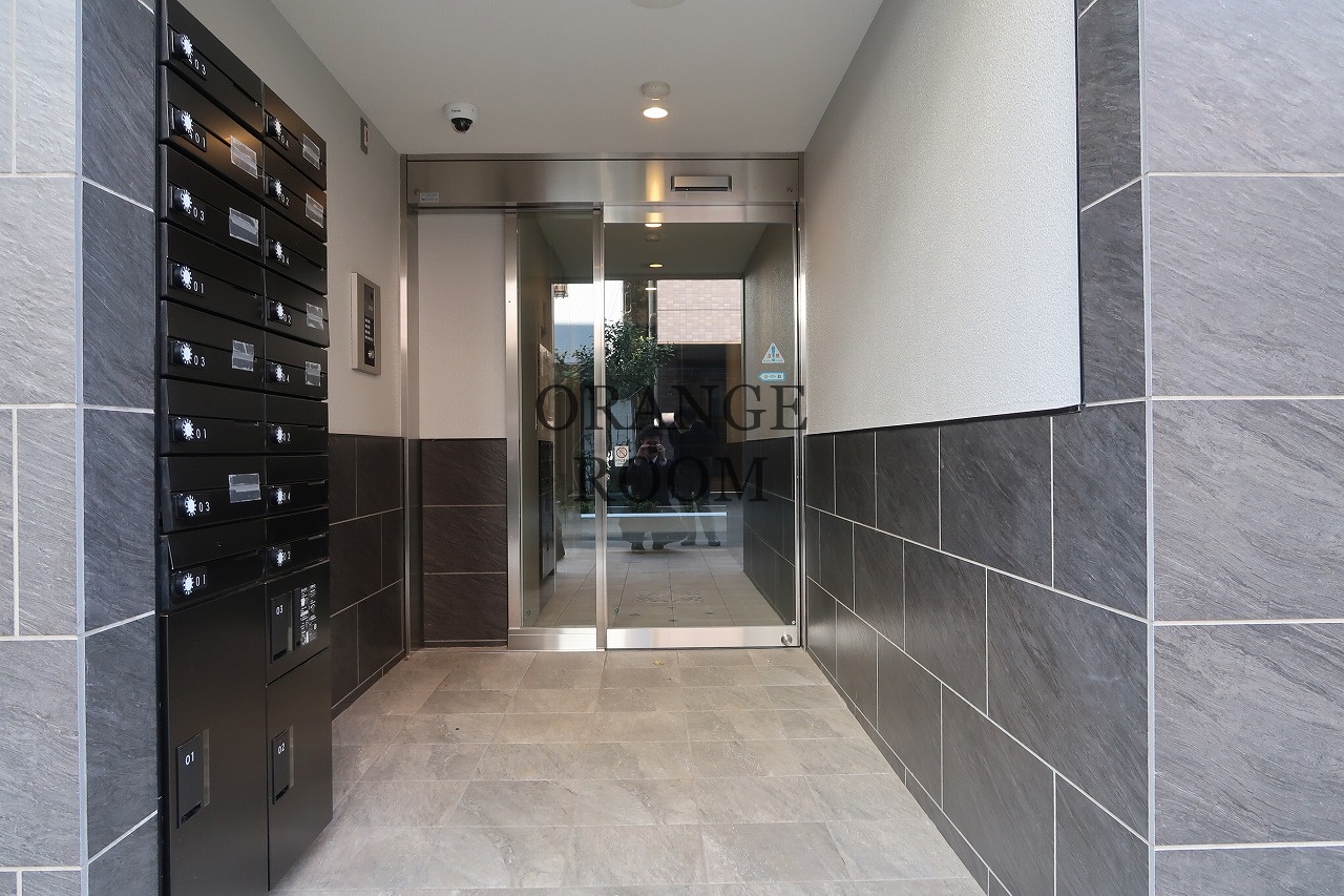 エントランス　aLATO飯田橋