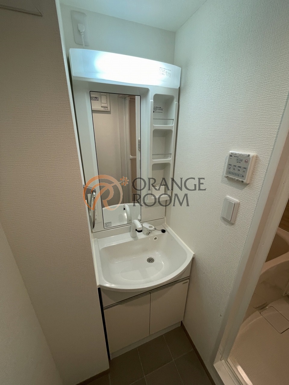 洗面設備　同建物参考写真