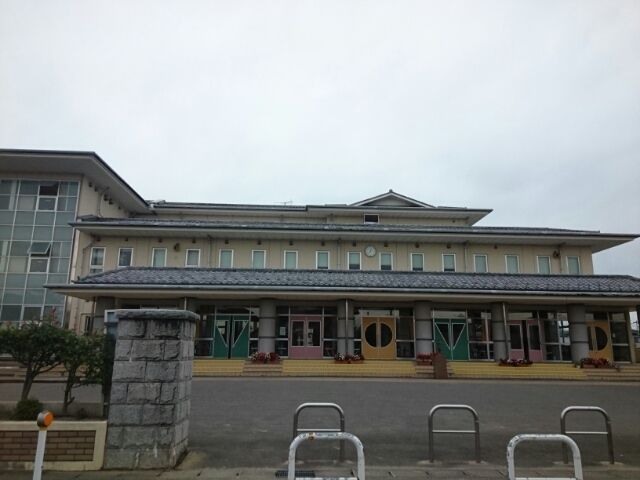 小学校　猿橋小学校（小学校）まで650m