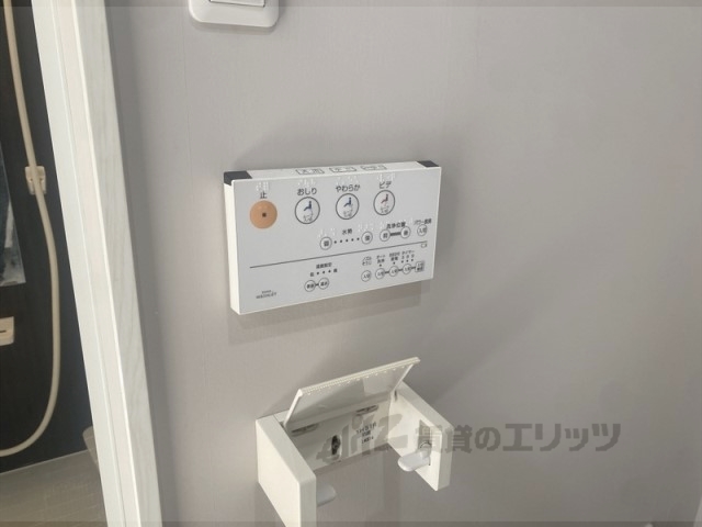 その他設備　給湯器リモコン