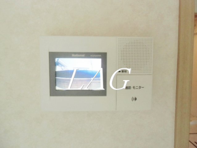 セキュリティ　モニター付きインターフォンです。