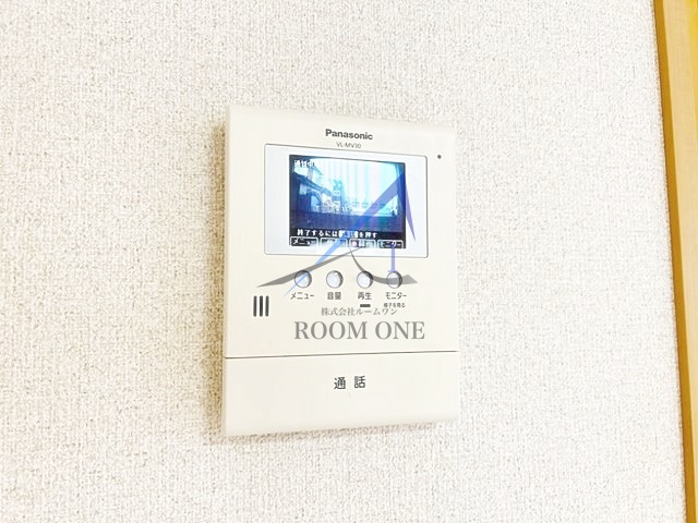 セキュリティ　モニター付きインターホンです。