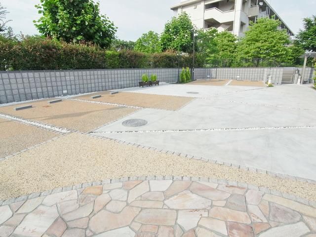 駐車場　♪敷地内駐車場♪