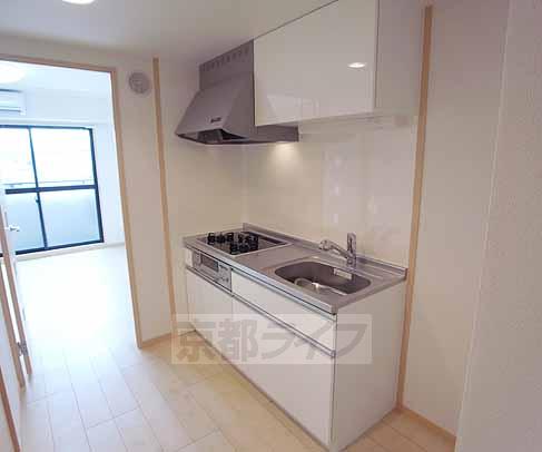 キッチン　システムキッチン搭載・