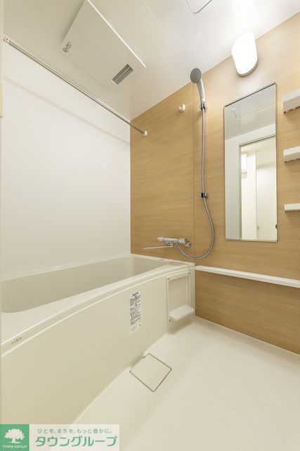 バス・シャワールーム　※写真は同タイプ住戸です。