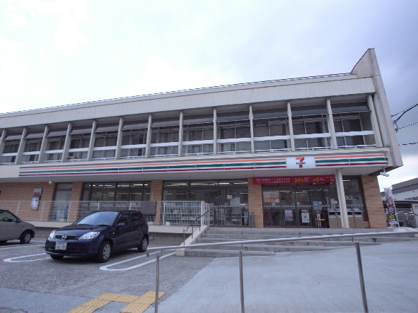 コンビニ　セブンイレブン 神戸垂水青山台4丁目店（コンビニ）まで624m