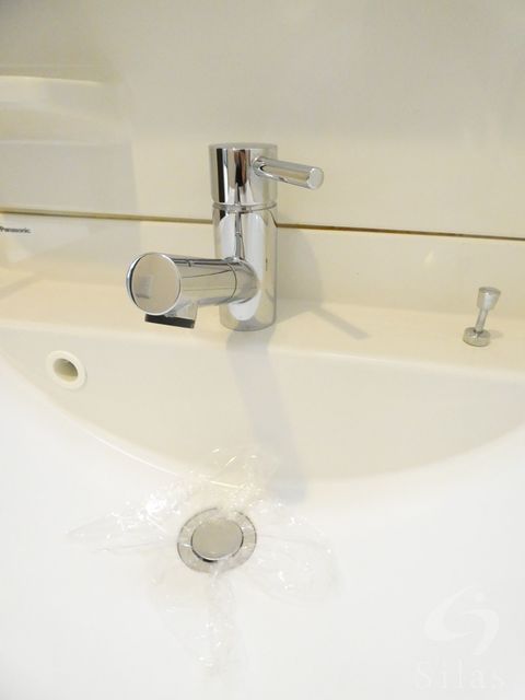 洗面設備　同仕様