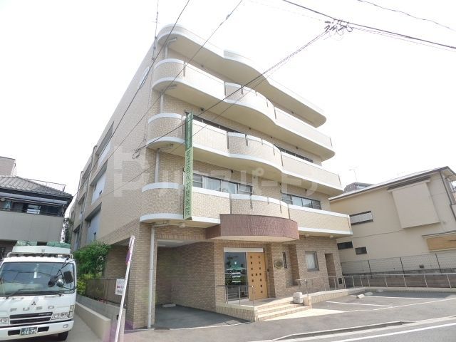 病院　医療法人社団苑田会花はたリハビリテーション病院（病院）まで2950m