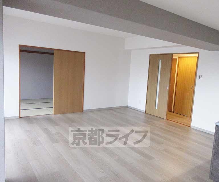 居室・リビング　綺麗なお部屋です・
