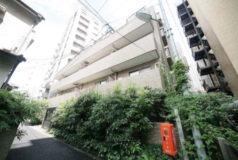 建物外観　★鉄筋コンクリート造、外壁タイル張り★