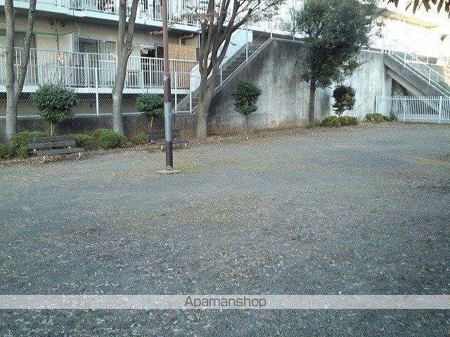 コンビニ　ファミリーマート神木本町二丁目店（コンビニ）まで482m