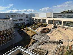 中学校　日進市立日進北中学校（中学校）まで870m