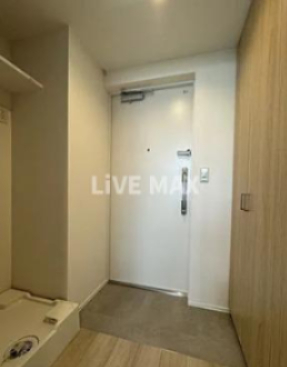玄関　同物件別部屋参考