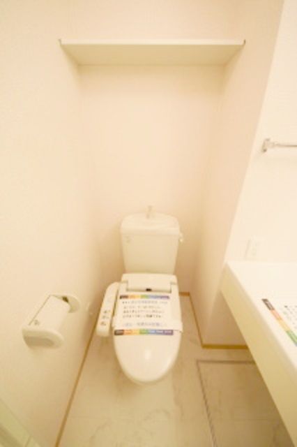 トイレ　★お部屋探しは株式会社タウンハウジング東京まで★